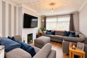 Lounge- click for photo gallery